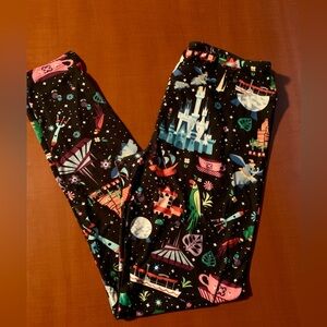 Disney Parks Authentic Women's leggings